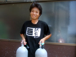 道津　元輝